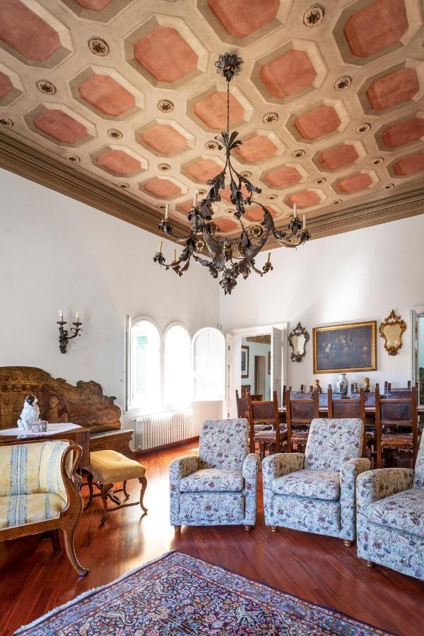 Residenza Palazzo Marchesini Bed & Breakfast Bologna Bagian luar foto